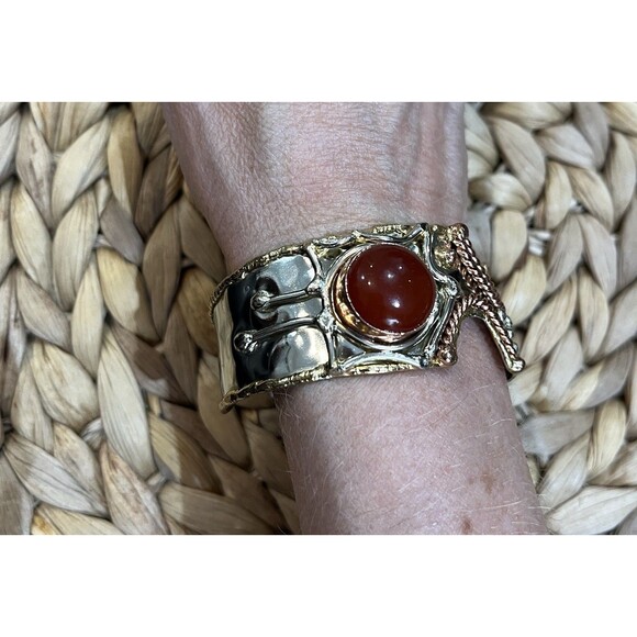 Fabulous Namibian Carnelian Hammered Silver Copper Tone Ornate Cuff Bracelet - Picture 2 of 9